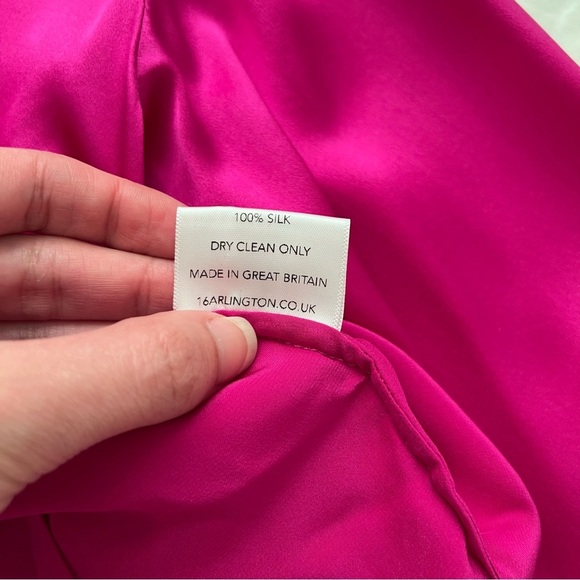 NWT 16Arlington 100% Silk Satin Bright Pink Tie Front Button Blouse Top SZ US 6 - Picture 10 of 14